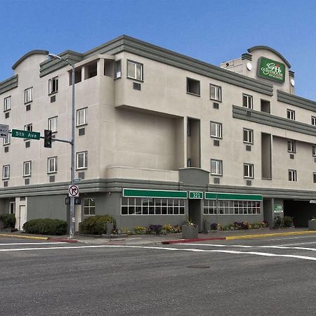 Guesthouse Inn & Suites Anchorage Inn 外观 照片